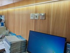 -上海仁爱医院口腔科 · 种植