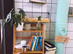 -蜜蜂小象·榴莲千层蛋糕(时代汇11栋店)