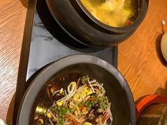 云南经典汽锅鸡-云海肴·汽锅鸡·云南菜(苏州中心店)