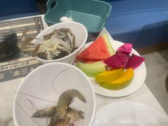 -金马门国际美食百汇(珞喻路店)