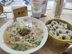 -面道赞宁海海鲜面(迎凤街店)