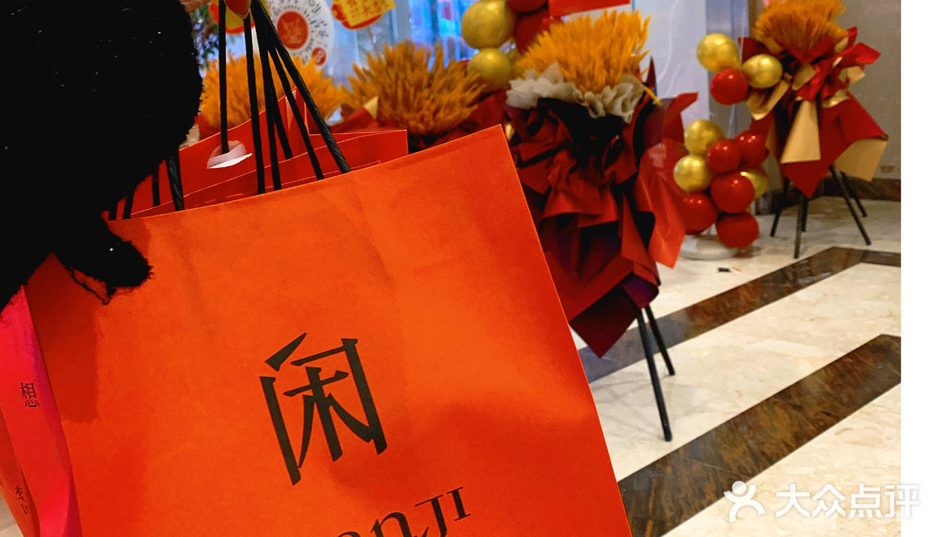 这家奶茶🥤店的老板是设计师转行的吧⁉️