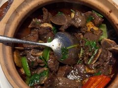 -八府香鸭·啫啫煲(华山路店)