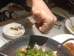 -佬麻雀·剁椒鱼头(京基KK One店)