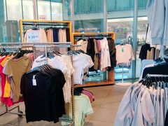 -H&M(鹏欣水游城店)