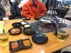 -肉甲韩国木炭烤肉(新壹街1店)