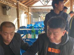 -亲兄弟真人CS团建拓展基地