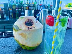 -瑰丽酒店·海吧·天际下午茶·现场DJ·天台酒吧