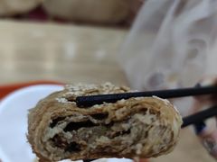 萝卜丝鲜肉烧饼-刘鸿盛(罍街店)