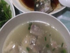 -鲸育宝宝月嫂(徐汇店)