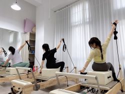 -小黑裙瑜伽·普拉提