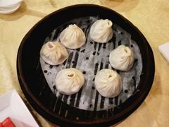 蟹粉小笼包-绿波廊(豫园店)