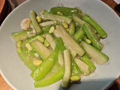 -蜜桃餐厅·伴山(湖滨商业街店)