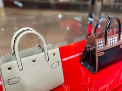 -BURBERRY(上海港汇恒隆广场店)