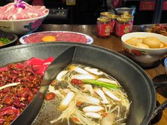 -萍姐火锅·公路夜市(武汉首店)