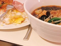 -上海中航虹桥机场泊悦酒店