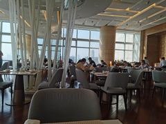 -湖景知味西餐厅•自助餐• 轻食(南京金茂威斯汀大酒店)