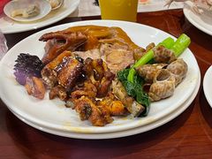 -荣誉国际酒店-云顶旋转餐厅