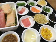 -妈妈故事米线(市府恒隆店)