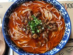 -上海漕河泾万丽酒店