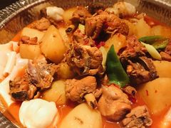 沙湾原始大盘鸡-丝路金桃·新疆菜(徐汇店)