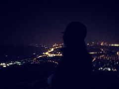 -鬼笑石后山停车场