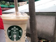 -星巴克(西藏路店)