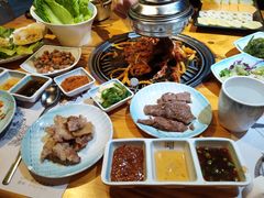 -唯成•韩国炭火烤肉 유성고기