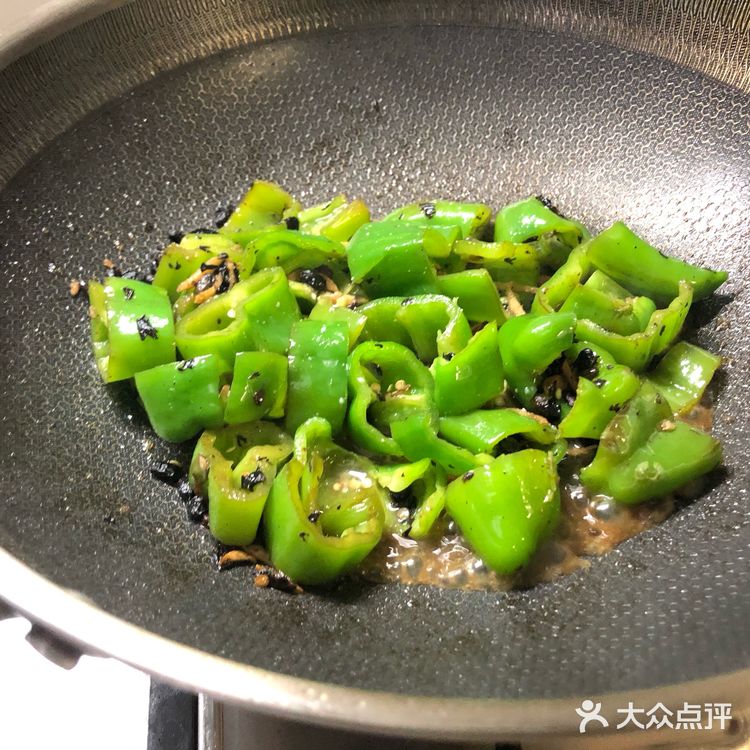 夏日减脂减肥菜谱之——青椒炒豆豉