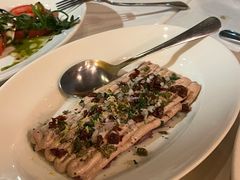 吞拿鱼和小牛肉酱-La Tavernetta(Bar à Vin)(乌鲁木齐路店)