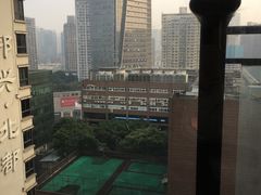 -两知·自习室(三峡广场总店)