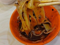 -乡党臊子面(丰庆公园店)