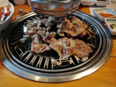 -唯成•韩国炭火烤肉 유성고기