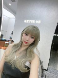 -东秀护肤造型