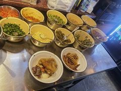 -丽丽三鲜螺蛳粉(田林路店)