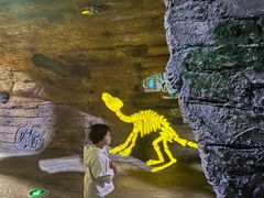 -多彩贵州城极地海洋世界