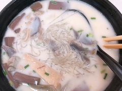 -津津老鸭粉丝馆(正东路店)