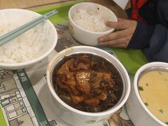 -老乡鸡(亳州路天庆大厦店)