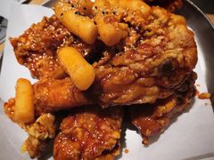我在小幸福吃炸鸡-庭院里的小幸福(开发区万达店)