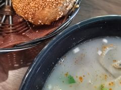 -万红路羊汤烧饼店(将台路店)
