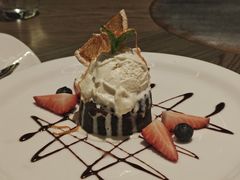 巧克力布朗尼配香草冰淇淋-WESTWOOD•落日餐厅•乐队演出(前海壹方汇店)