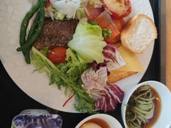 -西贡日航酒店