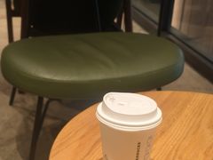 -星巴克臻选(广州高德置地秋广场店)