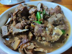 春笋炖排骨-温州一家人美食(西木头市店)