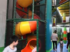 -蒙特利亲子乐园