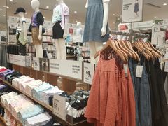 -优衣库(上海正大广场店)