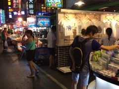 -六合夜市