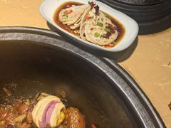 -万里闯关东铁锅炖菜馆(高新旗舰店)