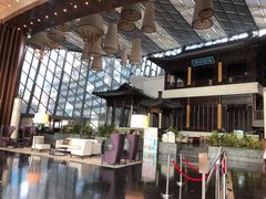 -珠海拱北口岸希尔顿欢朋酒店