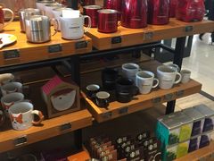 零售区-星巴克(邯郸新世纪广场店)